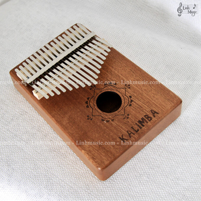 dan-kalimba-17-phim-gia-re-K17GO11